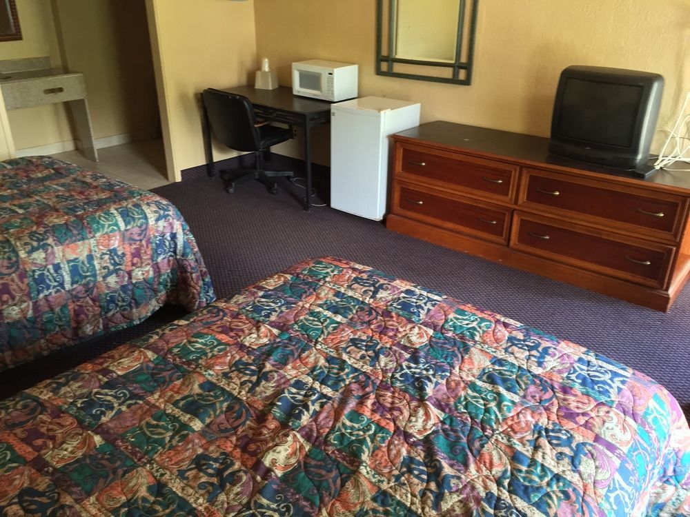 Oyo Hotel Tallahassee Downtown Eksteriør billede